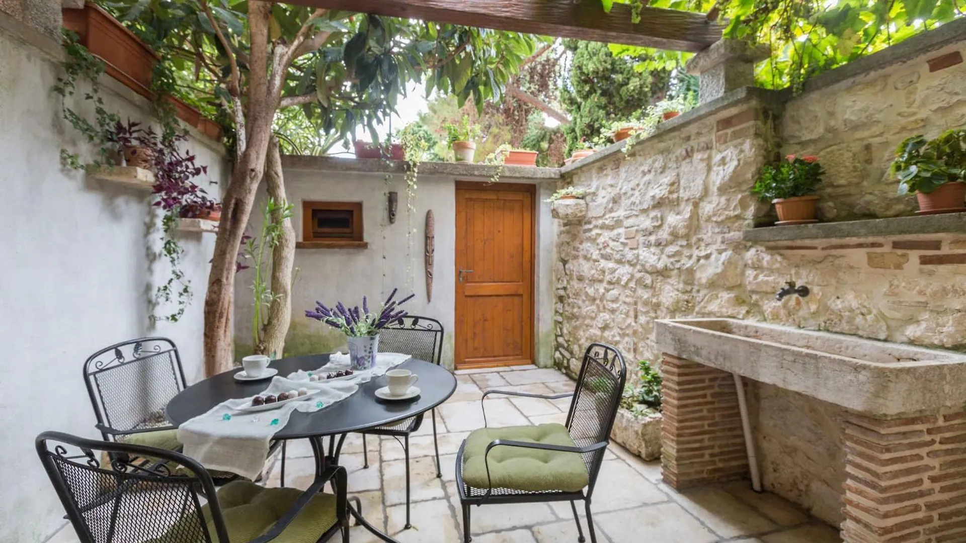 Apartment In Porec/Istrien 9914